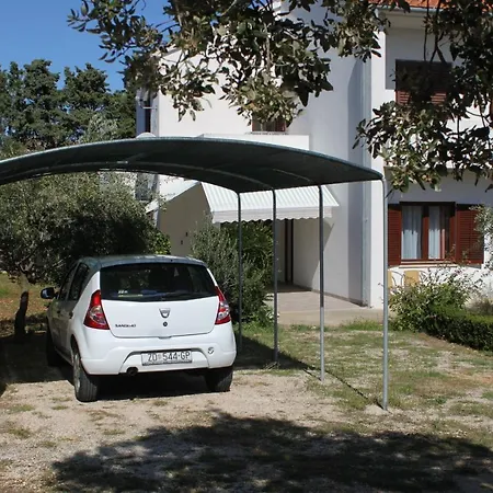 With A Parking Space - 8403 *